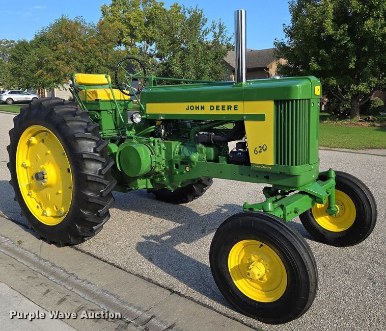 image for item DU6870 1957 John Deere 620 tractor