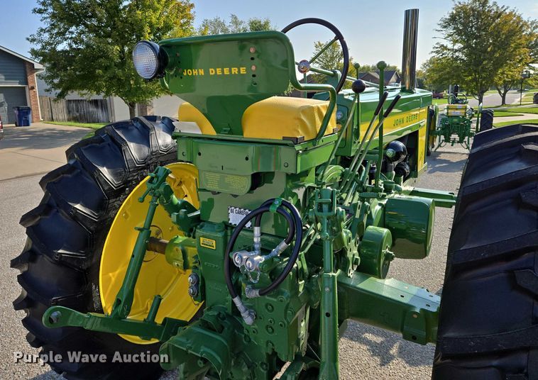 image for item DU6870 1957 John Deere 620 tractor