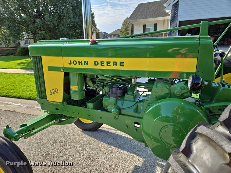 image for item DU6870 1957 John Deere 620 tractor