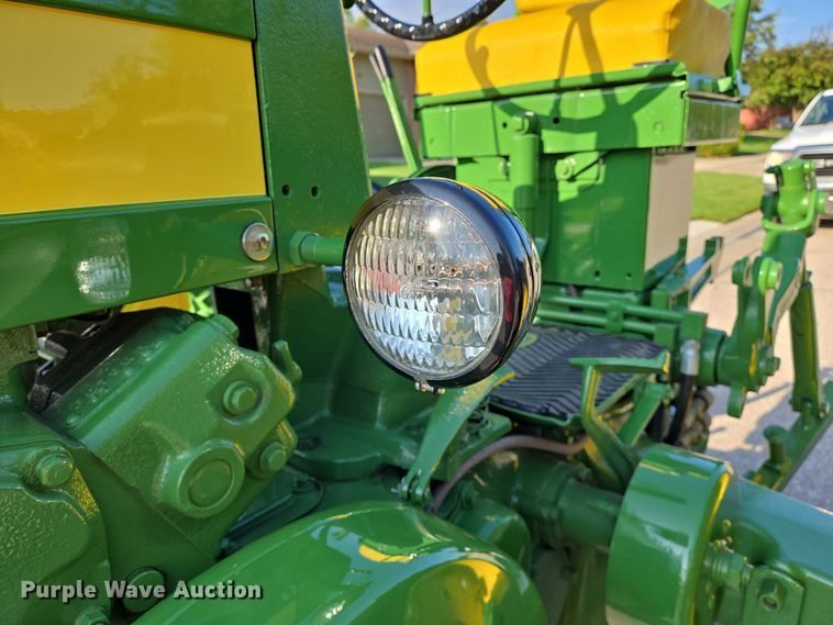 image for item DU6870 1957 John Deere 620 tractor