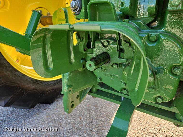 image for item DU6870 1957 John Deere 620 tractor