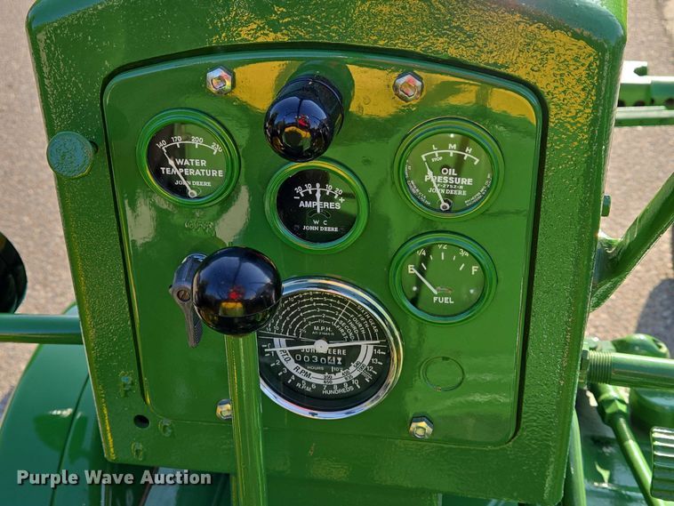 image for item DU6870 1957 John Deere 620 tractor