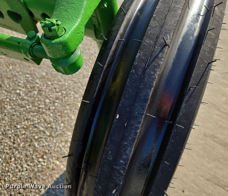 image for item DU6870 1957 John Deere 620 tractor