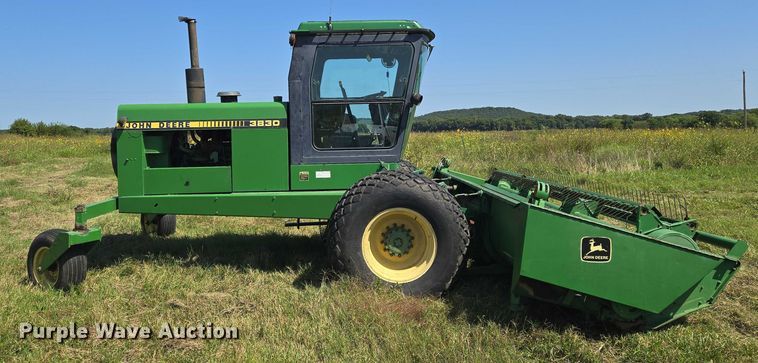 image for item DU6871 2006 John Deere 3830 swather / windrower