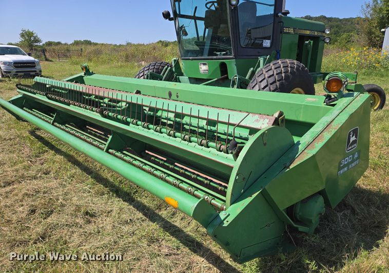 image for item DU6871 2006 John Deere 3830 swather / windrower
