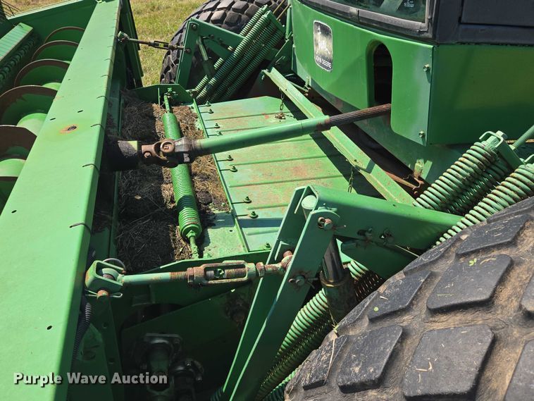 image for item DU6871 2006 John Deere 3830 swather / windrower