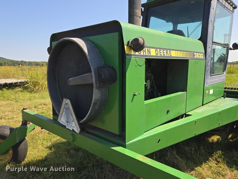 image for item DU6871 2006 John Deere 3830 swather / windrower