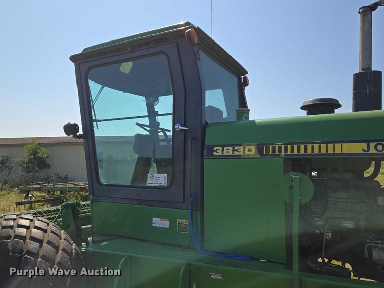 image for item DU6871 2006 John Deere 3830 swather / windrower