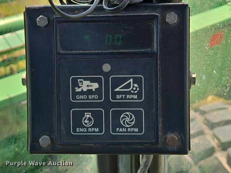 image for item DU6871 2006 John Deere 3830 swather / windrower