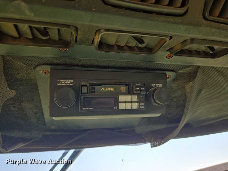 image for item DU6871 2006 John Deere 3830 swather / windrower