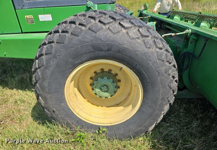 image for item DU6871 2006 John Deere 3830 swather / windrower