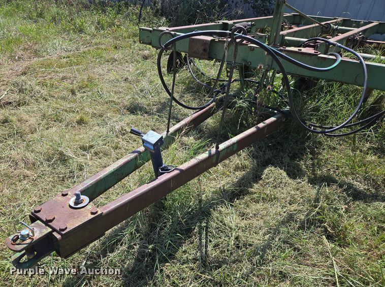 image for item DU6873 John Deere T0230 tandem disk