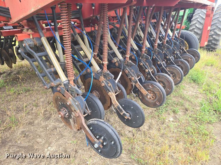 image for item DU6879 Krause 5430 grain drill