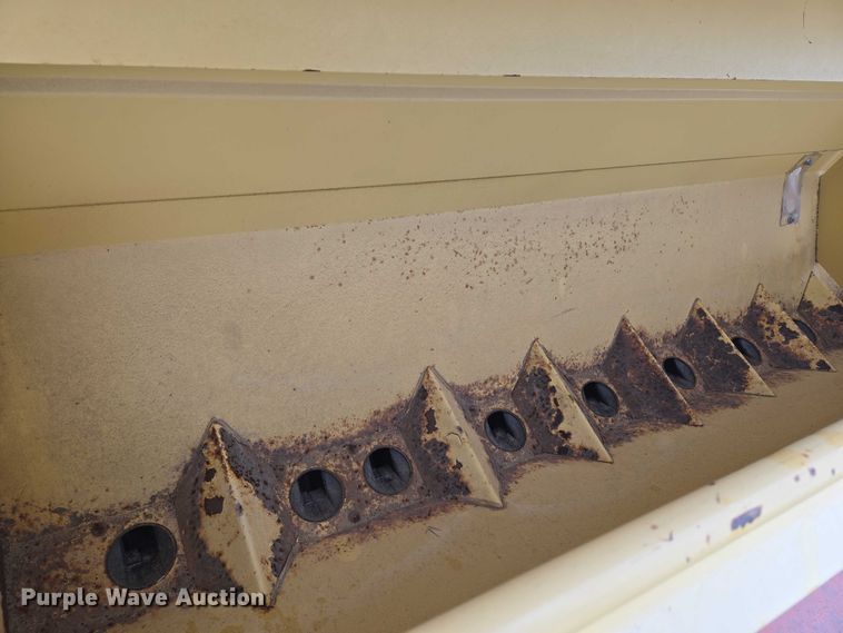 image for item DU6879 Krause 5430 grain drill