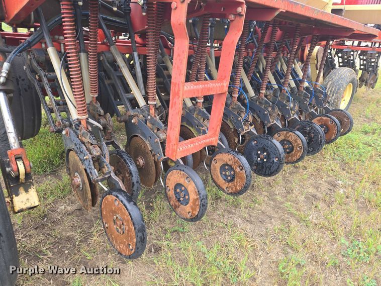 image for item DU6879 Krause 5430 grain drill