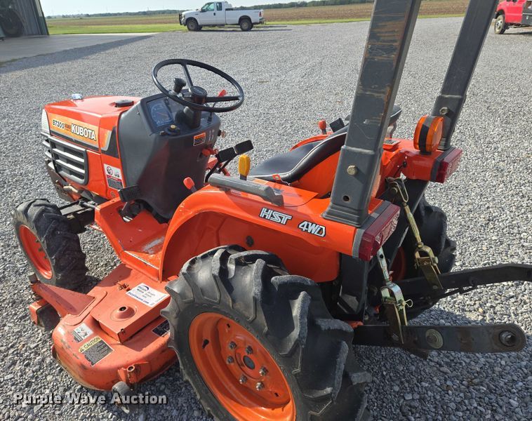 image for item DU6893 Kubota B7300HSD MFWD tractor
