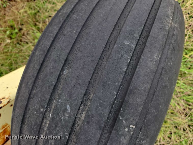 image for item DU6895 Krause 3518 field cultivator