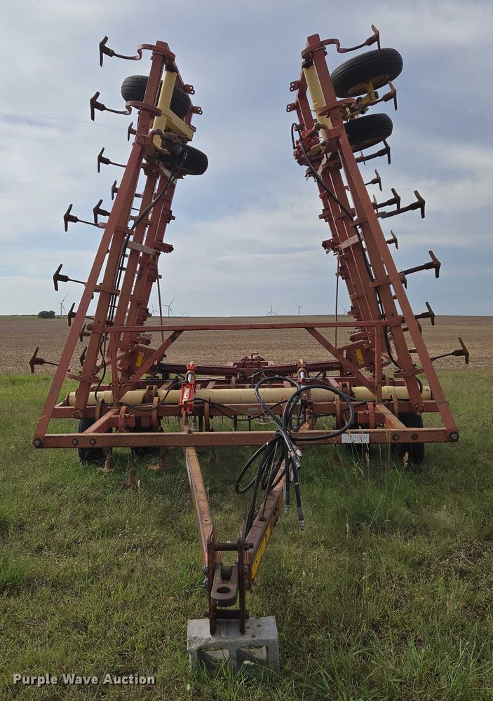 image for item DU6899 Krause 4133 field cultivator