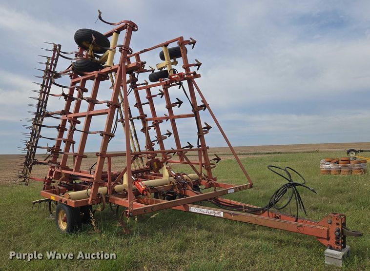 image for item DU6899 Krause 4133 field cultivator