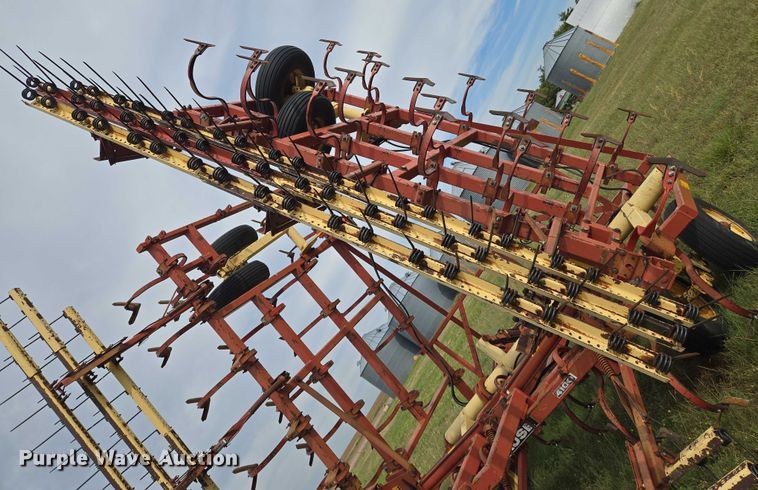 image for item DU6899 Krause 4133 field cultivator