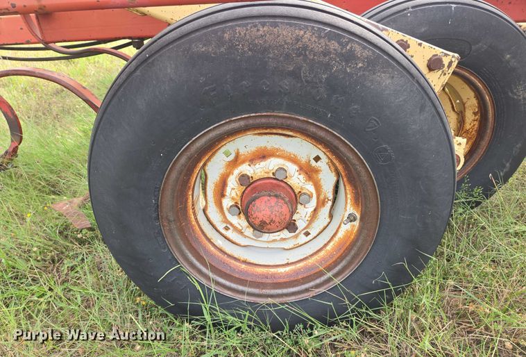 image for item DU6899 Krause 4133 field cultivator