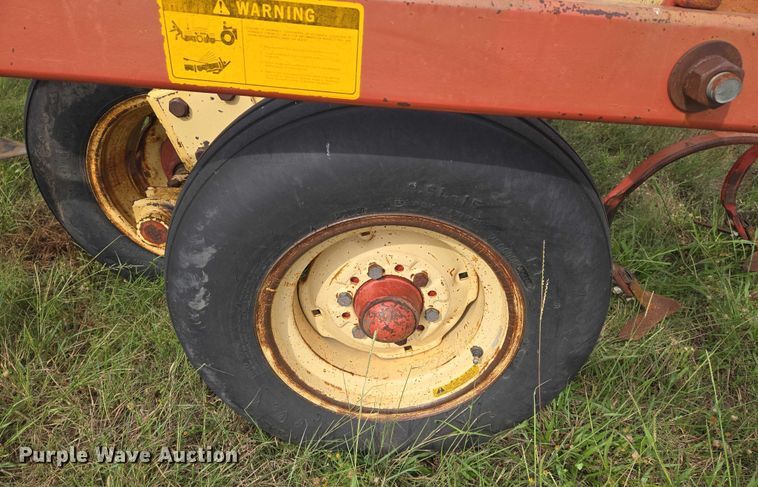 image for item DU6899 Krause 4133 field cultivator