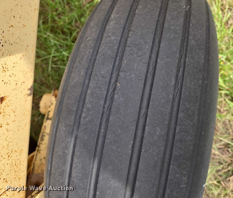 image for item DU6899 Krause 4133 field cultivator