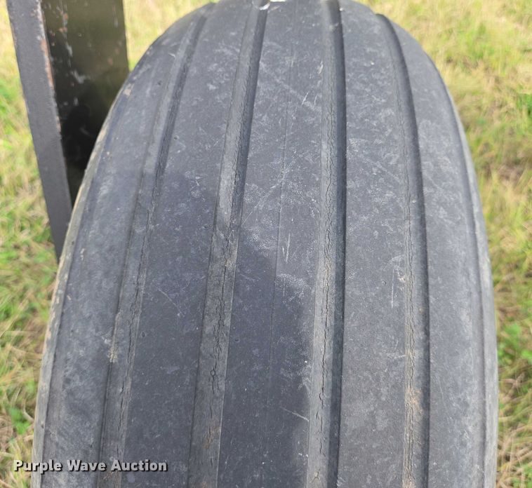 image for item DU6902 Baker grain drill hitch