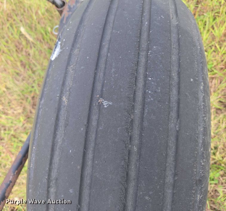 image for item DU6902 Baker grain drill hitch