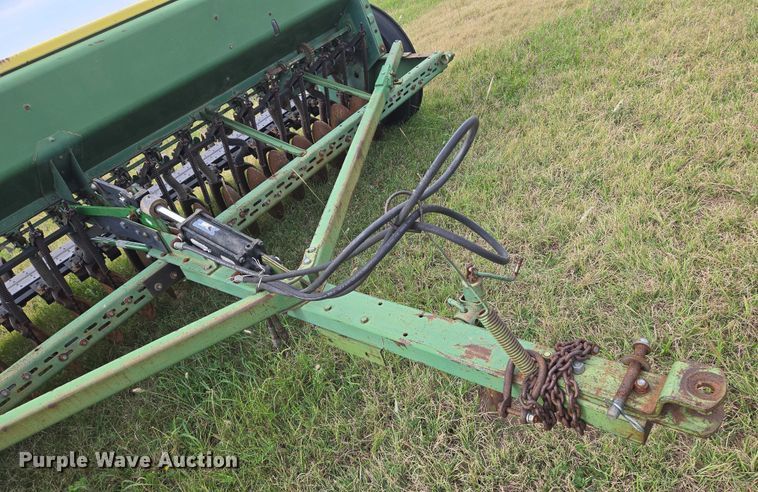 image for item DU6903 John Deere 8300 grain drill