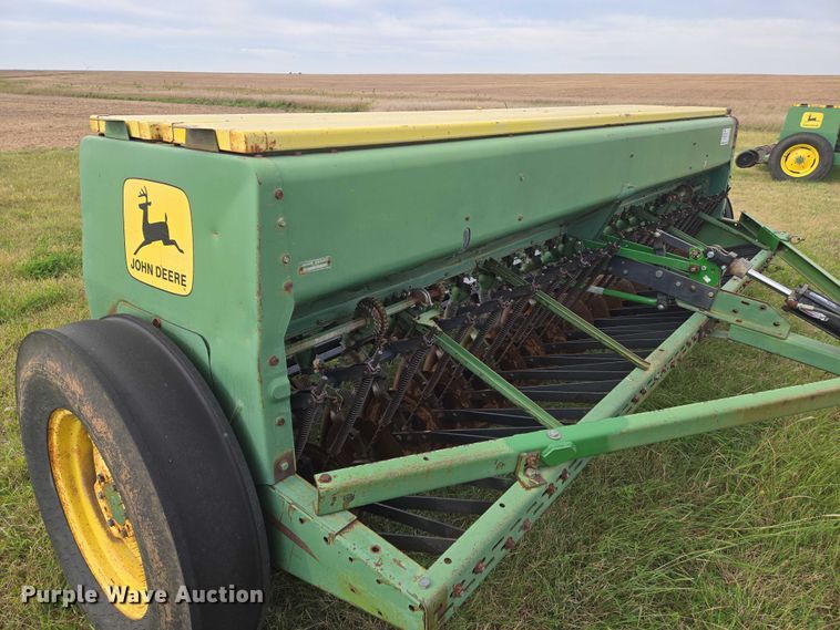 image for item DU6903 John Deere 8300 grain drill