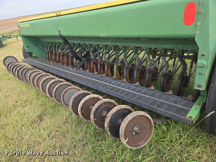 image for item DU6903 John Deere 8300 grain drill