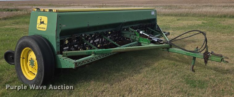 image for item DU6904 John Deere 8300 grain drill