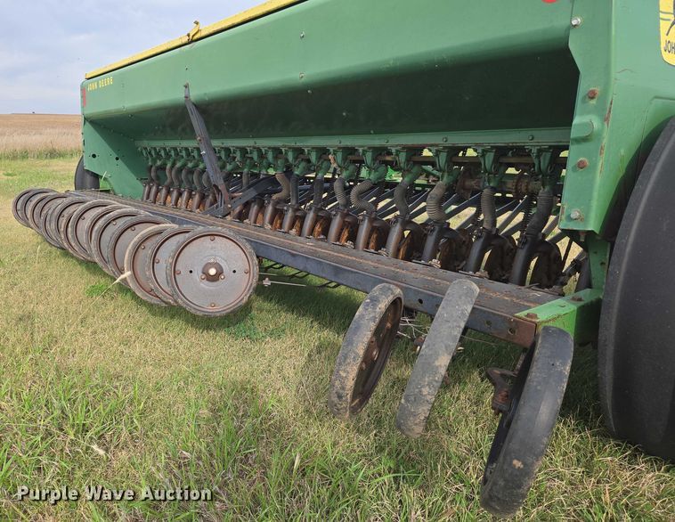 image for item DU6904 John Deere 8300 grain drill