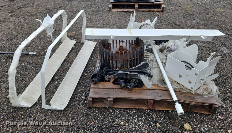 image for item DU6910 Spreader parts 