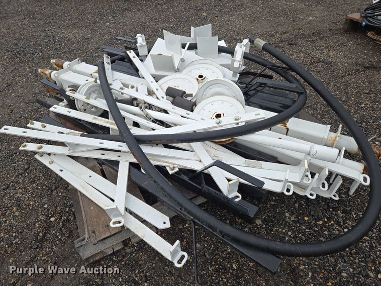 image for item DU6910 Spreader parts 