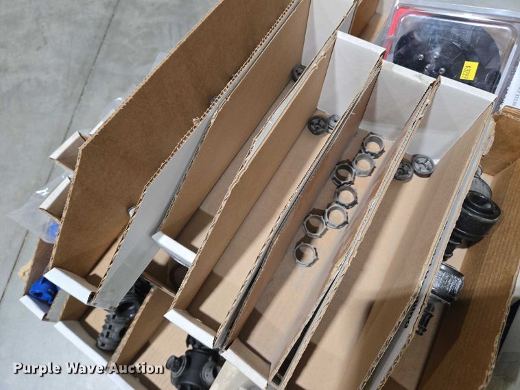 image for item DU6923 Sprayer parts