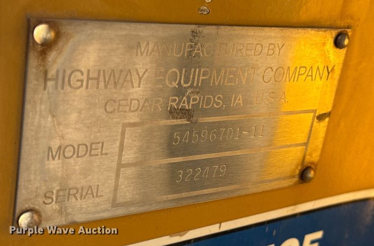 image for item DW6616 2013 RoGator RG1100 spreader