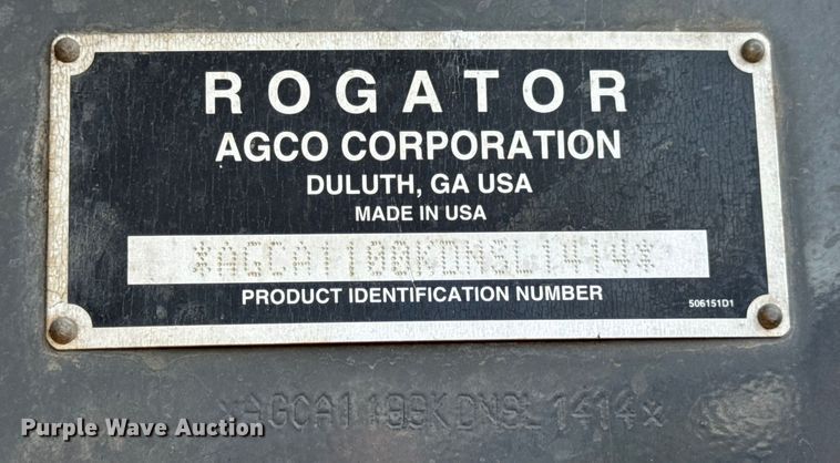 image for item DW6616 2013 RoGator RG1100 spreader