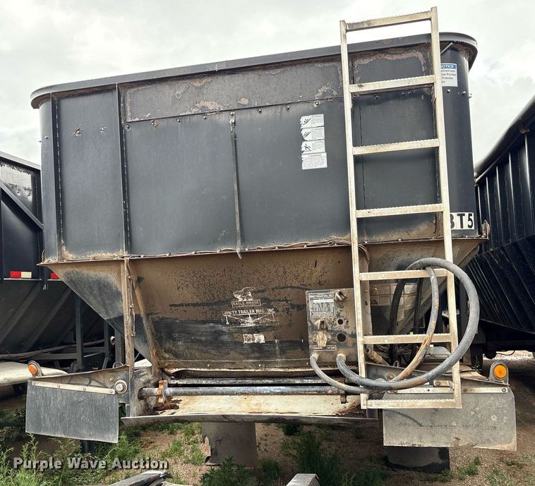 image for item DX7986 2013 Trinity  Eagle Bridge live bottom trailer