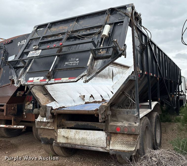image for item DX7986 2013 Trinity  Eagle Bridge live bottom trailer