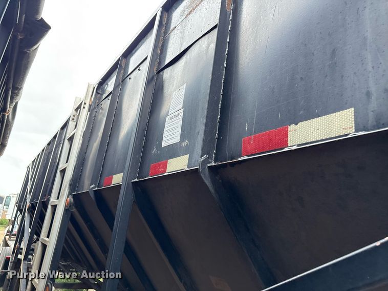 image for item DX7986 2013 Trinity  Eagle Bridge live bottom trailer