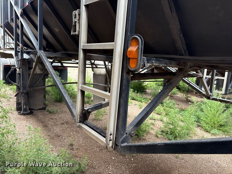 image for item DX7986 2013 Trinity  Eagle Bridge live bottom trailer