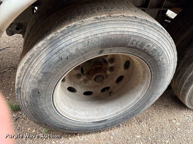 image for item DX7986 2013 Trinity  Eagle Bridge live bottom trailer