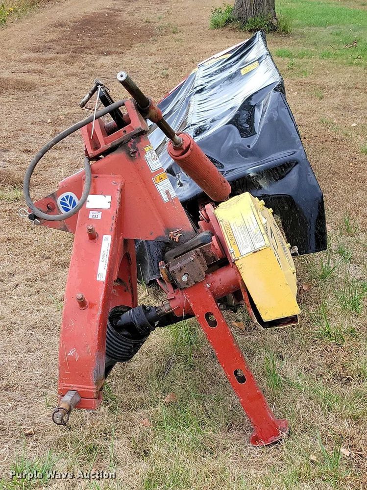 image for item DZ6576 New Holland 617 disc mower