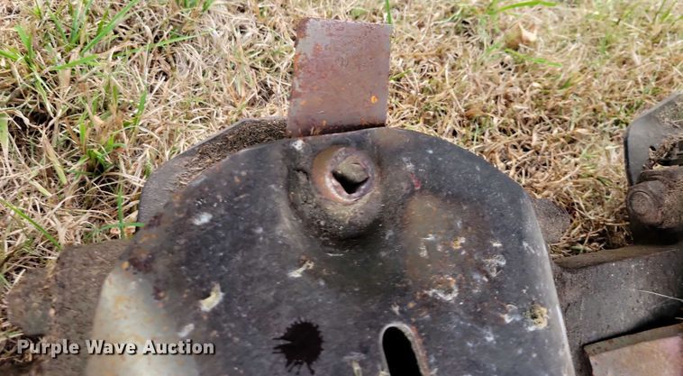 image for item DZ6576 New Holland 617 disc mower