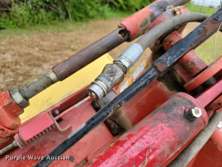 image for item DZ6576 New Holland 617 disc mower