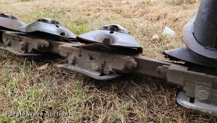 image for item DZ6576 New Holland 617 disc mower