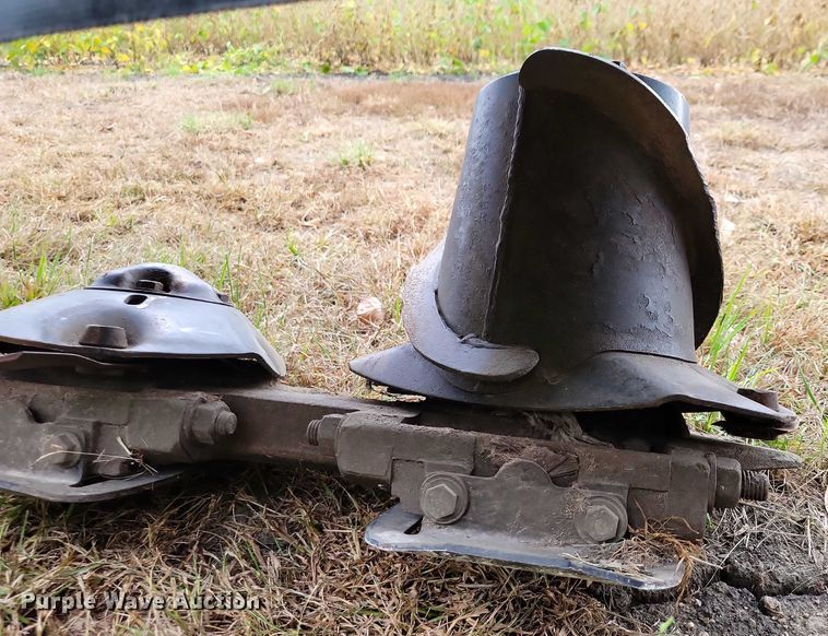 image for item DZ6576 New Holland 617 disc mower