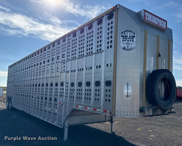 image for item DZ8981 2015 Merritt livestock trailer